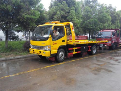 半淞园路汽车救援介绍哪些情况可以路边快修？